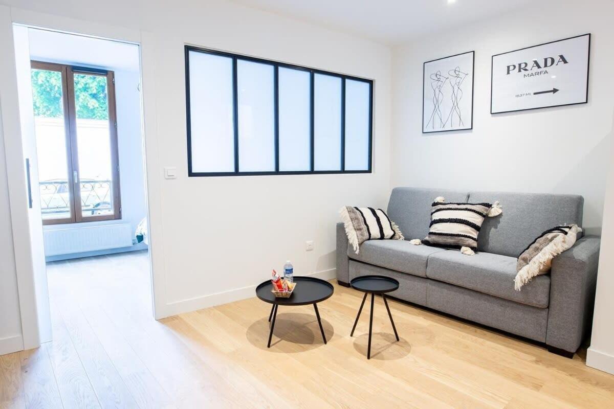 Appart'Hotel Prada Chic & Quality Fontainebleau Bagian luar foto